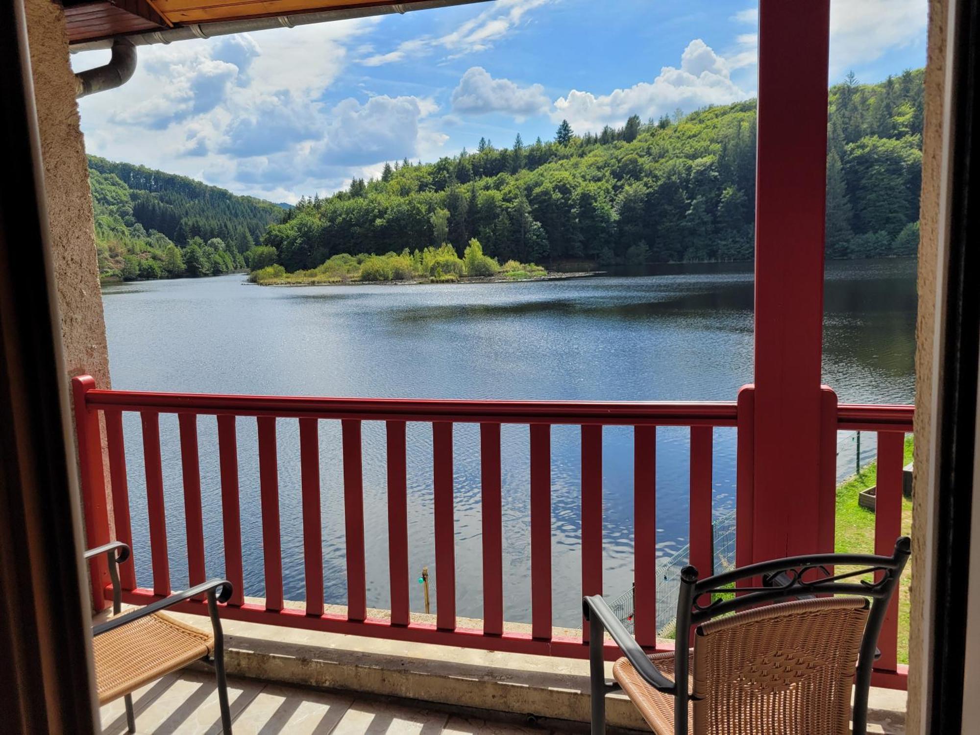 Le Lac Des Moines Condat  Exterior foto
